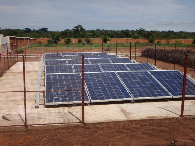 Branchement solaire de quinze (15) EPP de la commune de Klouékanmè et l'éclairage des complexes scolaires ayant des cantines ou exposés à l'insécurité)
